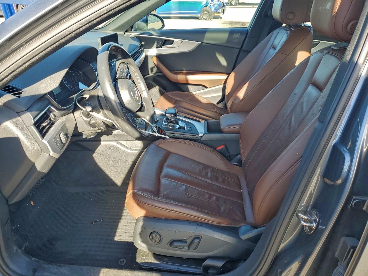 2018 AUDI A4 quattro Premium