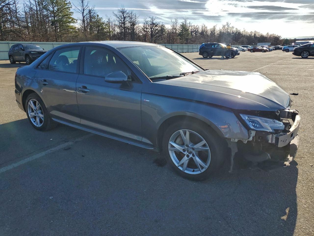 2018 AUDI A4 quattro Premium