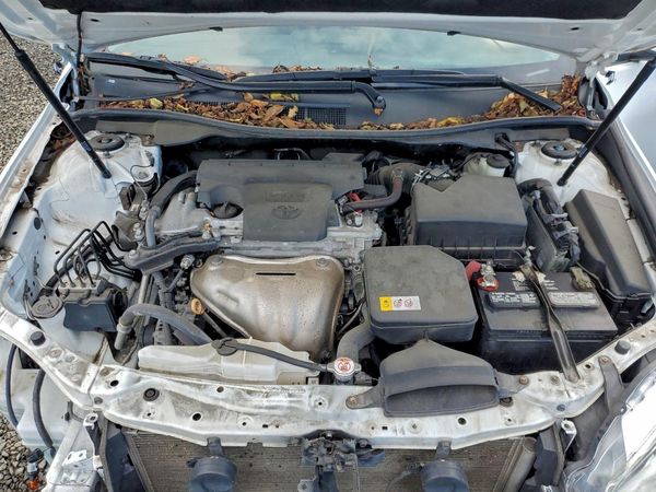 2017 TOYOTA CAMRY