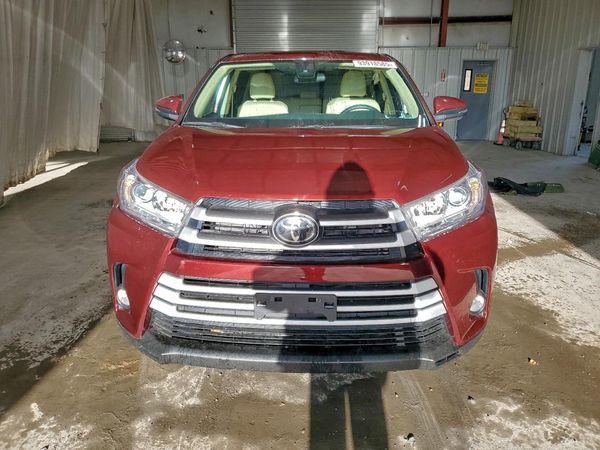 2018 TOYOTA HIGHLANDER