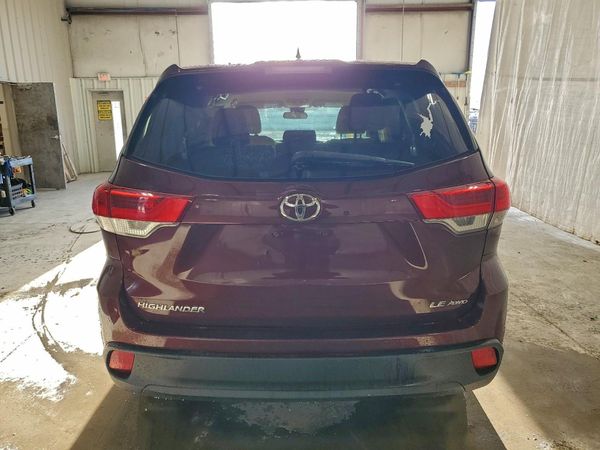 2018 TOYOTA HIGHLANDER