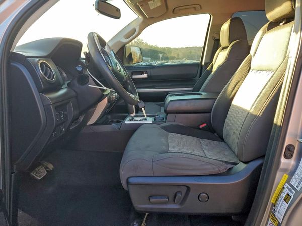 2016 TOYOTA TUNDRA SR5/TRD Pro — DENT