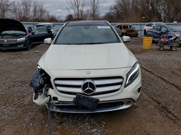2016 MERCEDES-BENZ GLA GLA250-4M