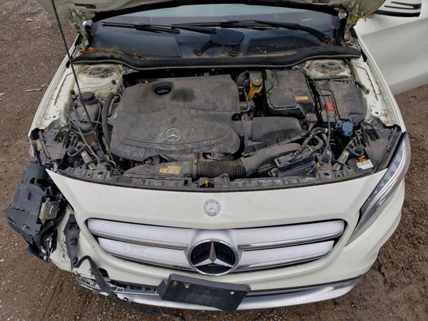 2016 MERCEDES-BENZ GLA GLA250-4M
