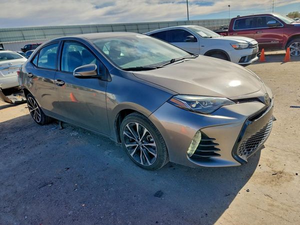 2017 TOYOTA COROLLA