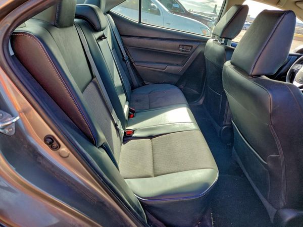 2017 TOYOTA COROLLA