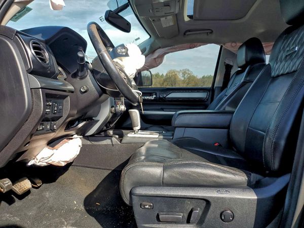 2015 TOYOTA TUNDRA