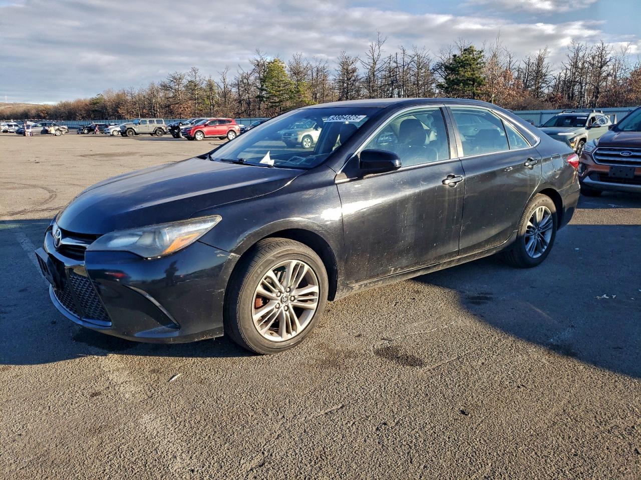 2015 TOYOTA CAMRY