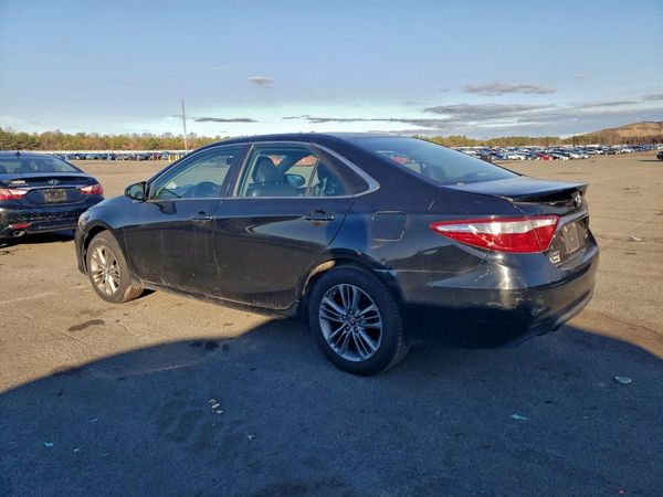 2015 TOYOTA CAMRY
