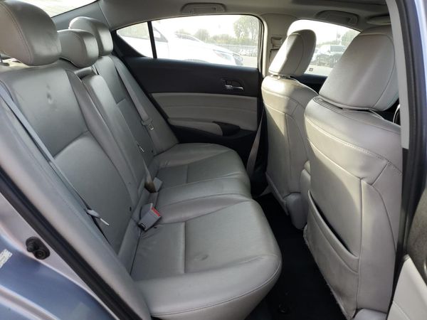 2017 ACURA ILX Base/Acura Watch Plus