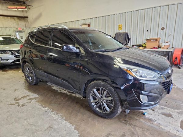 2015 HYUNDAI TUCSON GLS (Middle)