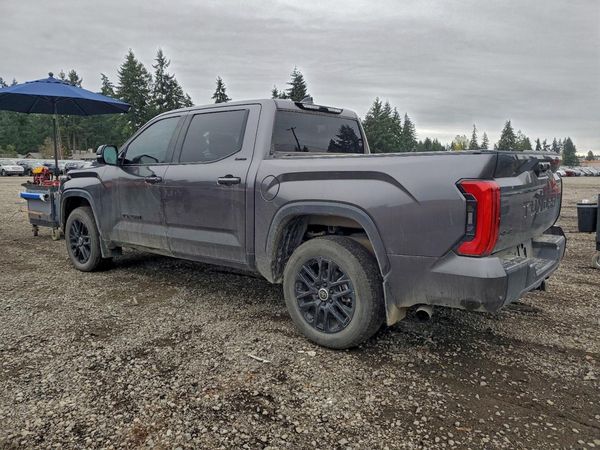 2024 TOYOTA TUNDRA