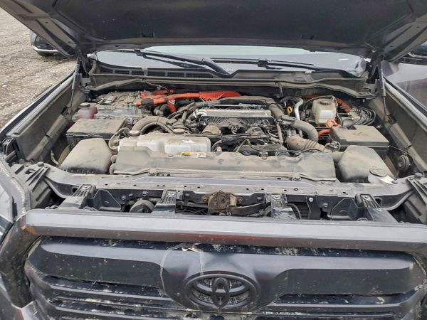 2024 TOYOTA TUNDRA