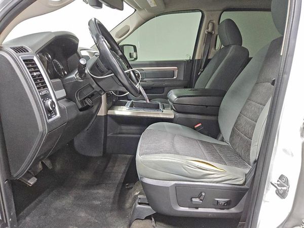 2017 RAM 1500 SLT — DENT