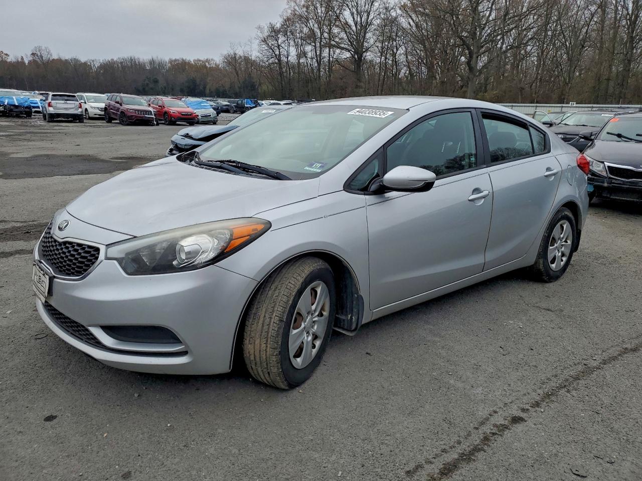 2016 KIA FORTE GL (Middle-Low Grade)