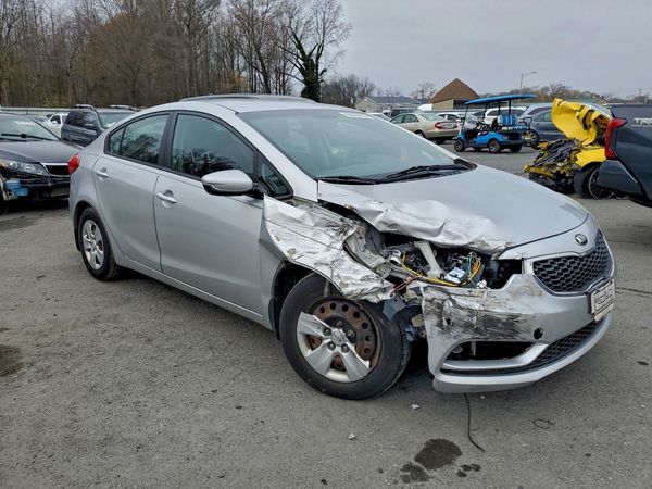 2016 KIA FORTE GL (Middle-Low Grade)