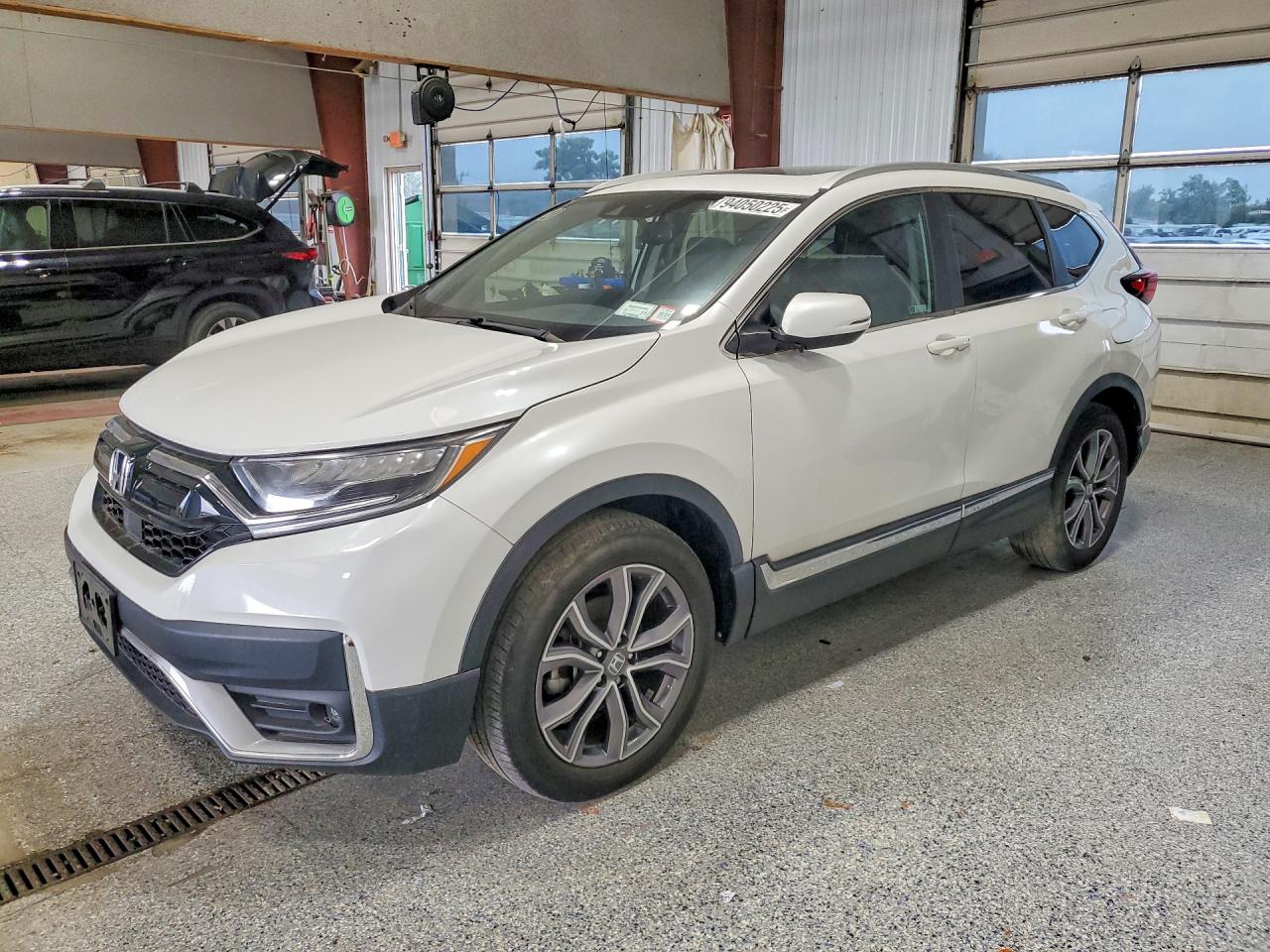 2021 HONDA CR-V Touring — Front 3/4