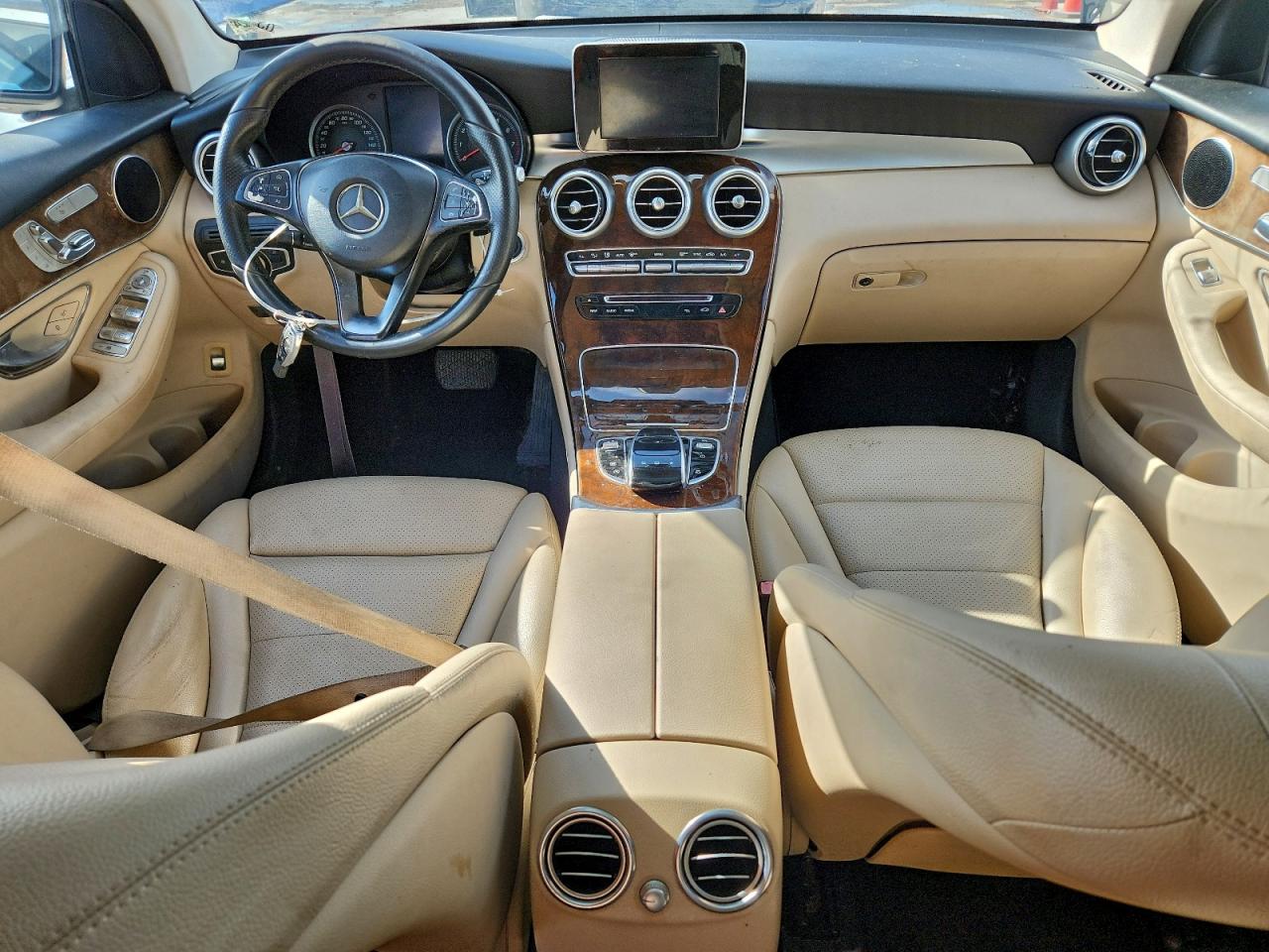2016 MERCEDES-BENZ GLC GLC300