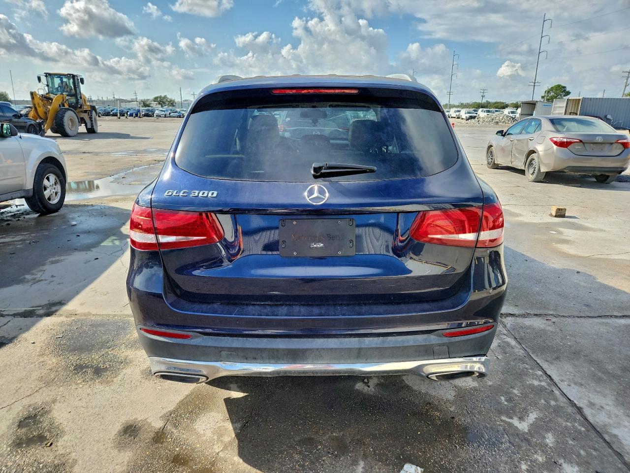 2016 MERCEDES-BENZ GLC GLC300