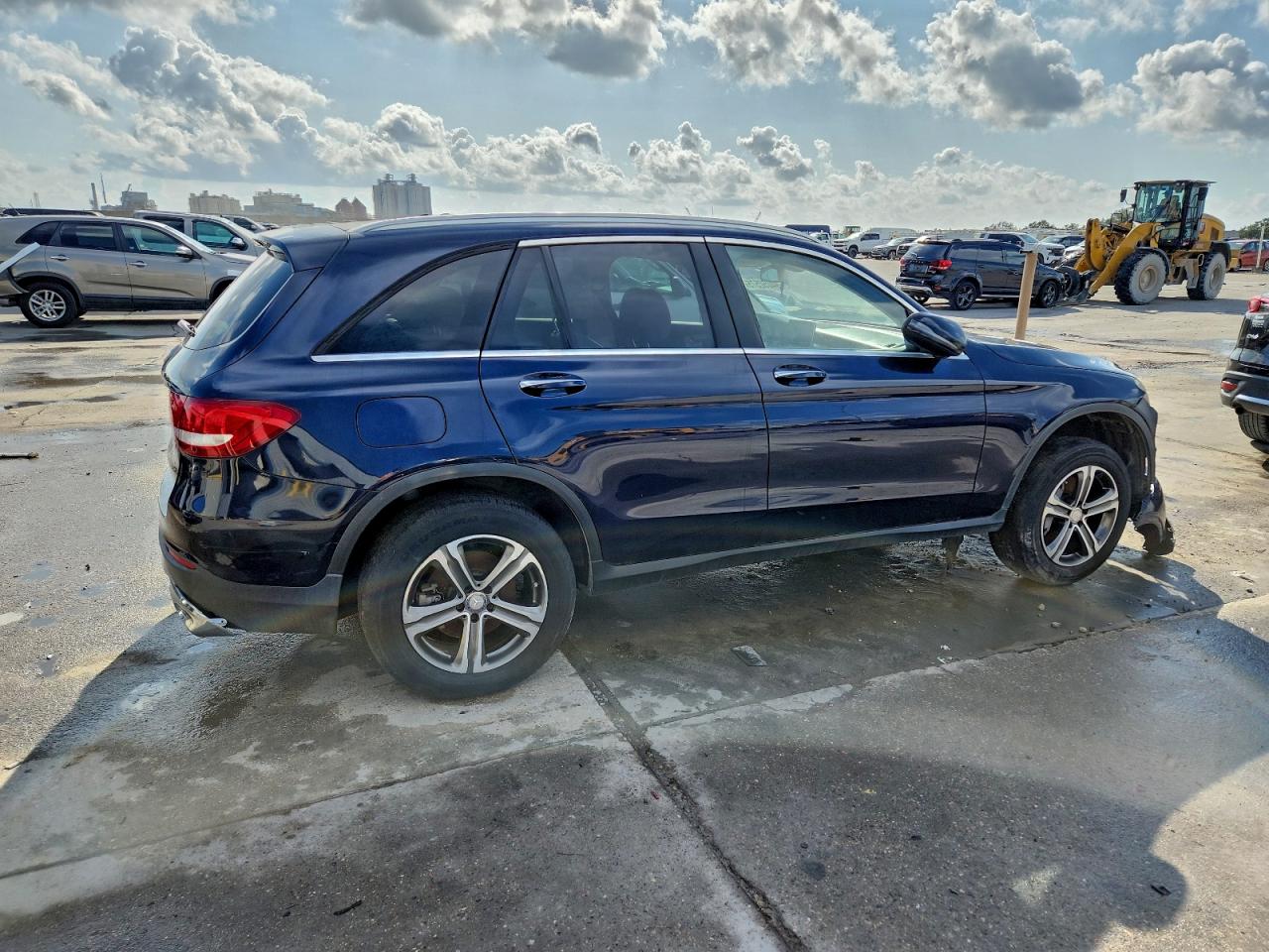 2016 MERCEDES-BENZ GLC GLC300