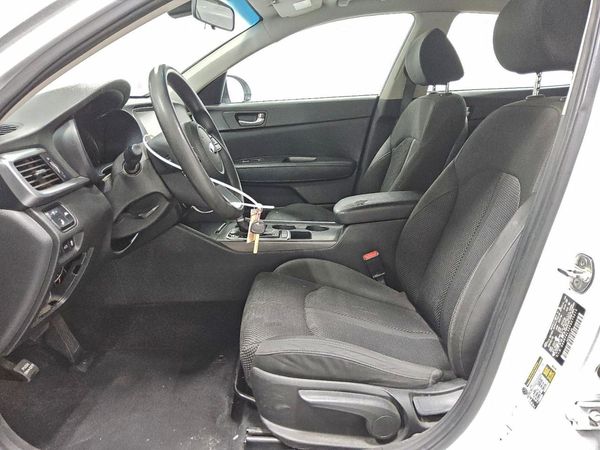2019 KIA OPTIMA LX, S