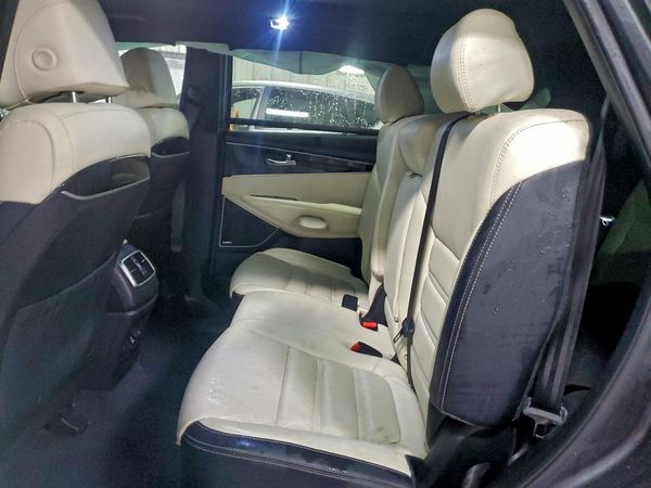 2017 KIA SORENTO