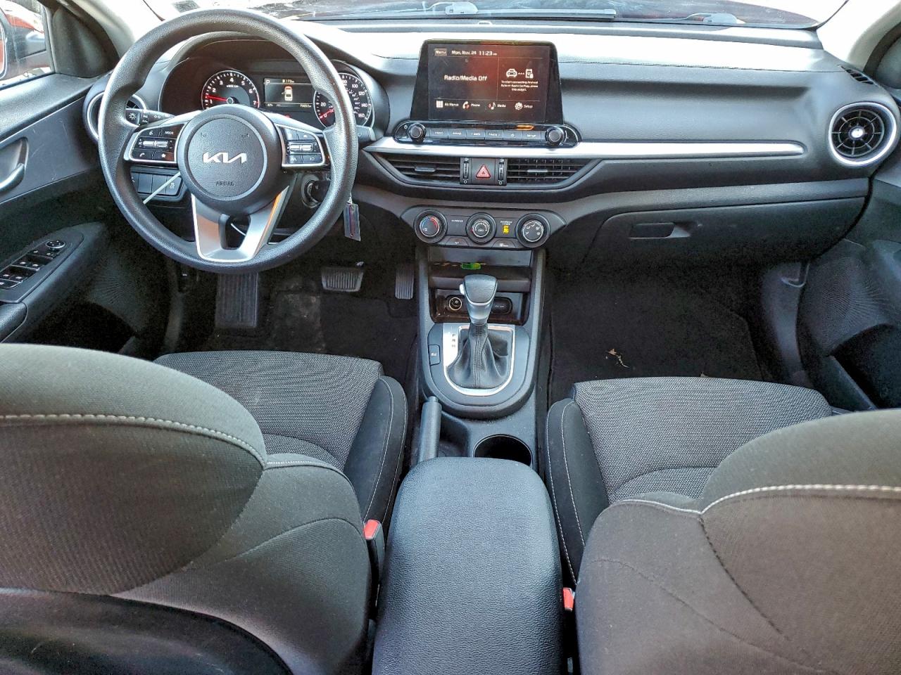 2022 KIA FORTE FE, LXS