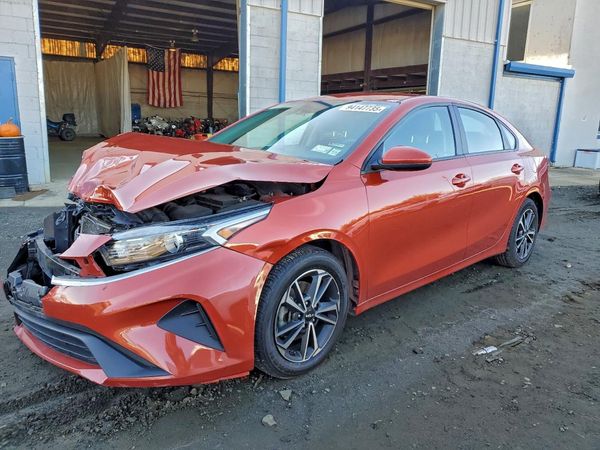 2022 KIA FORTE FE, LXS