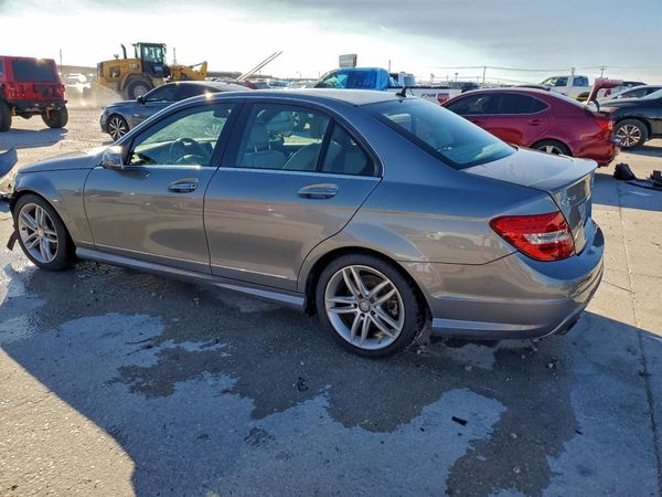 2014 MERCEDES-BENZ C