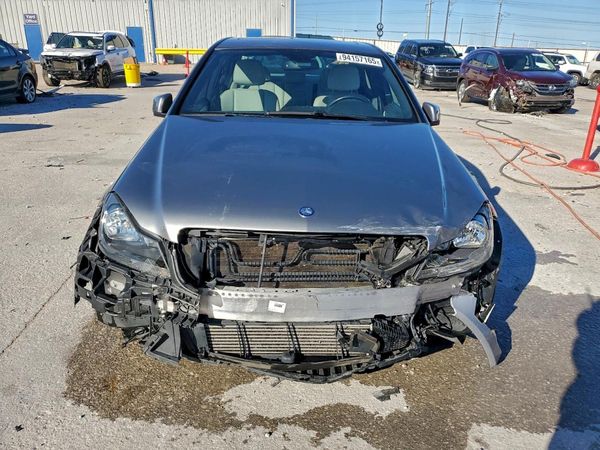 2014 MERCEDES-BENZ C