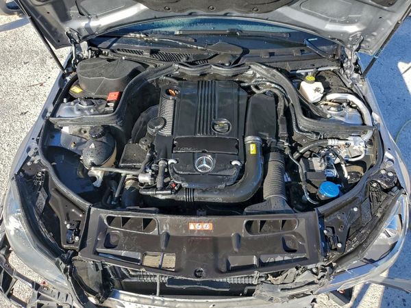 2014 MERCEDES-BENZ C