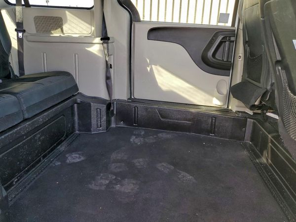 2017 DODGE GRAND CARAVAN