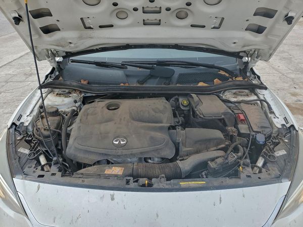 2017 INFINITI QX30