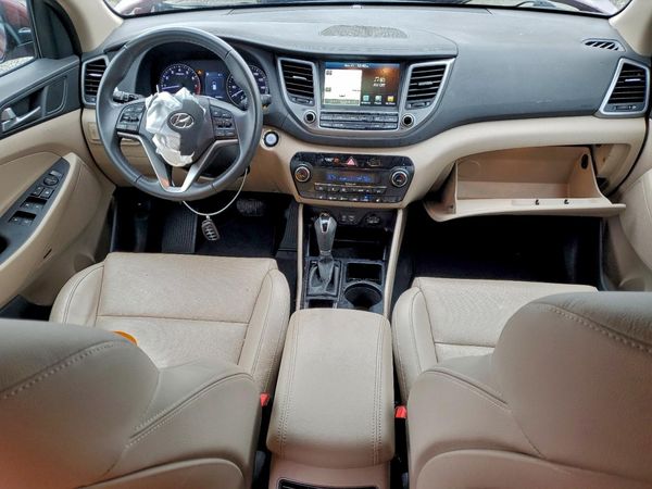 2017 HYUNDAI TUCSON