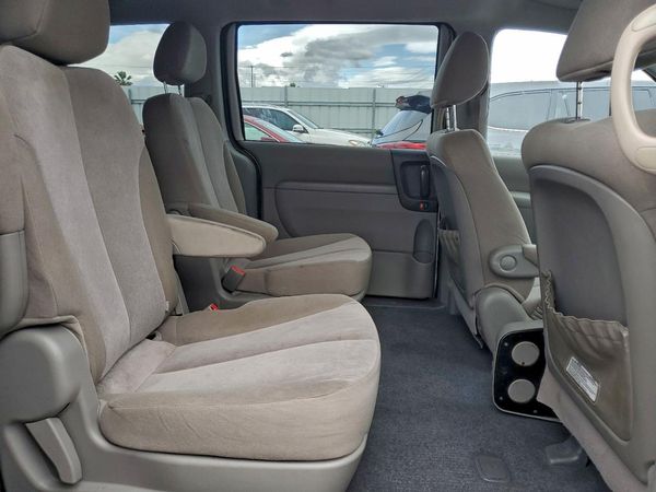 2014 KIA SEDONA GL
