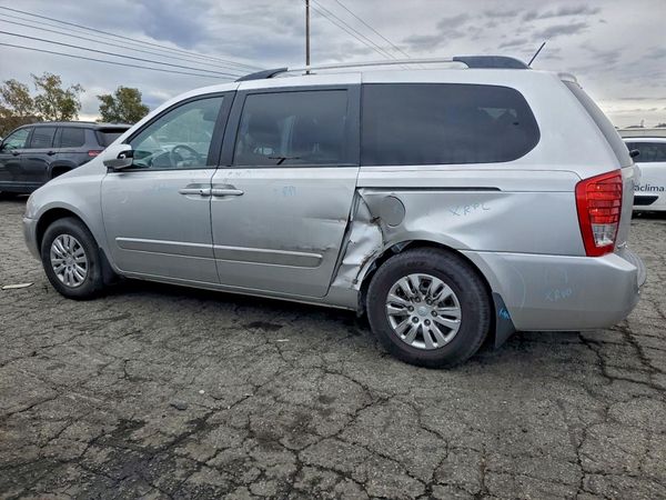 2014 KIA SEDONA GL