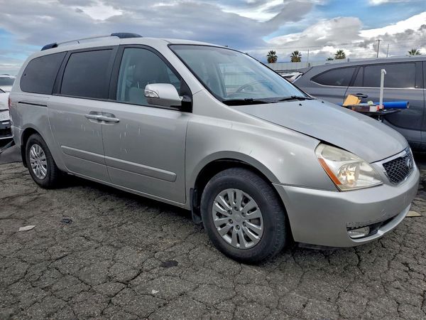 2014 KIA SEDONA GL