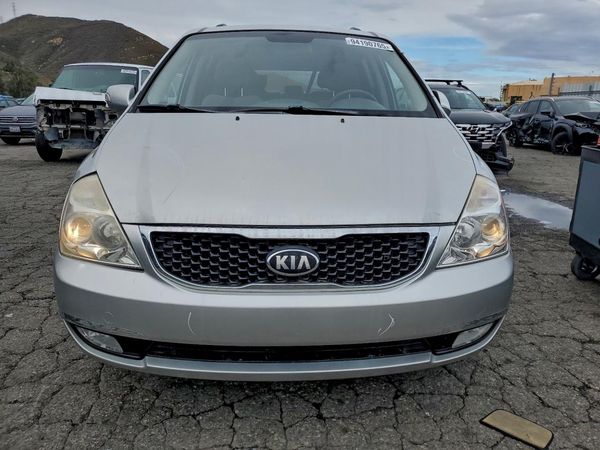 2014 KIA SEDONA GL