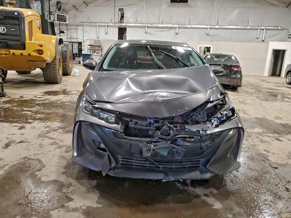 2017 TOYOTA PRIUS Three/Four/Four Adv