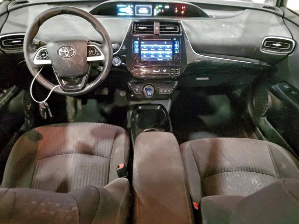 2017 TOYOTA PRIUS Three/Four/Four Adv