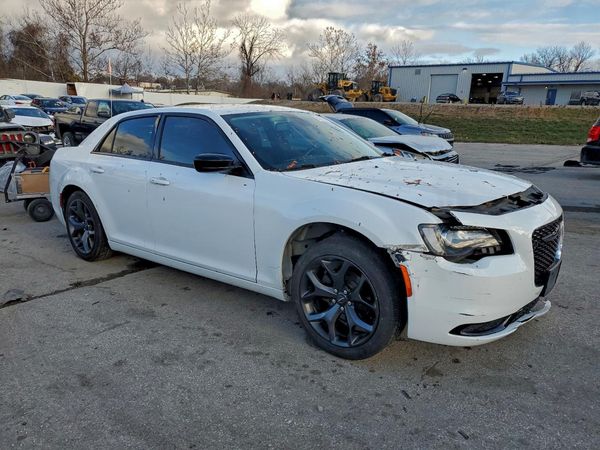 2020 CHRYSLER 300 300 Touring, Limited