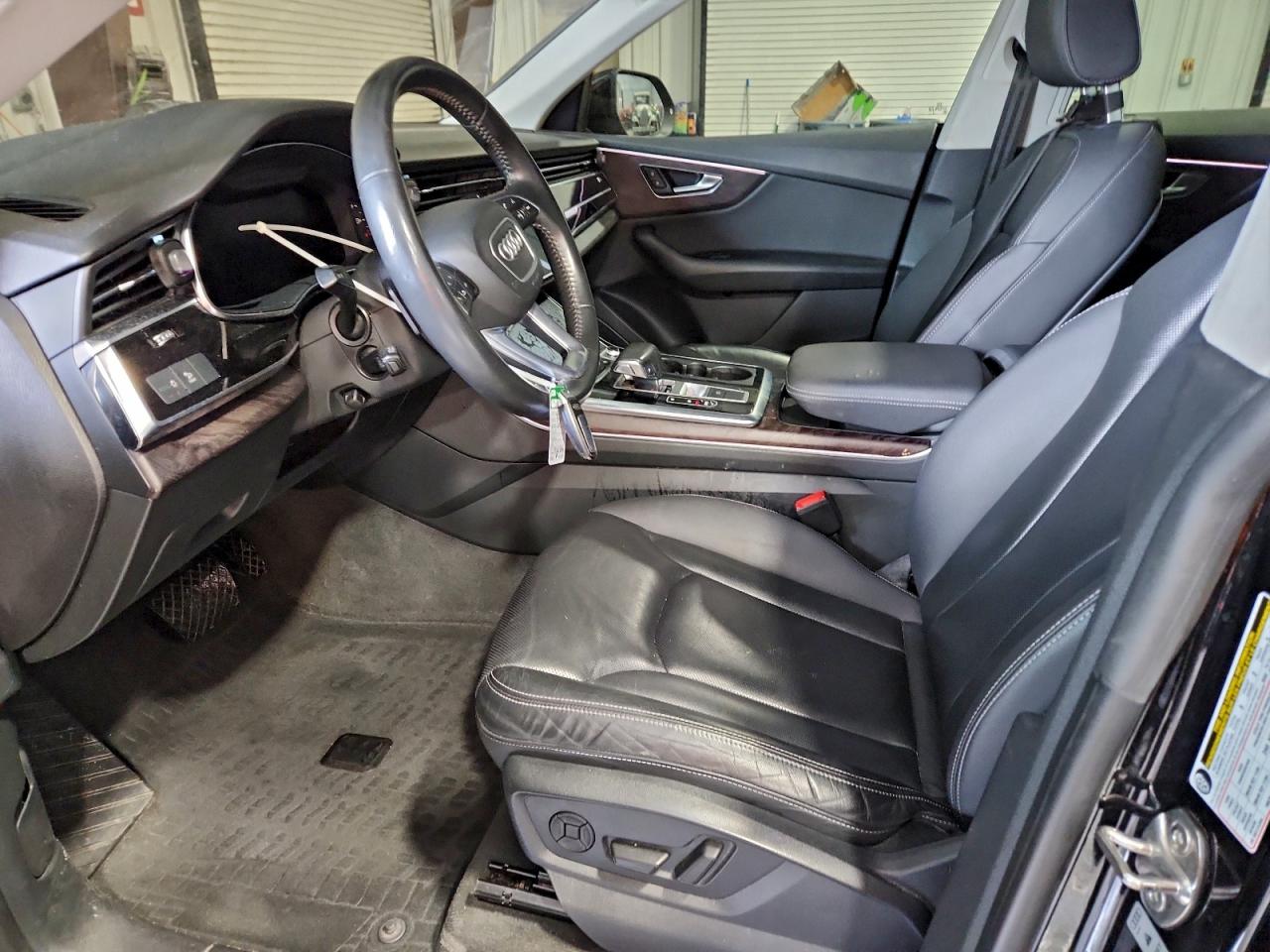 2019 AUDI Q8 quattro Premium Plus