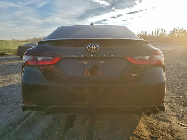 2023 TOYOTA CAMRY