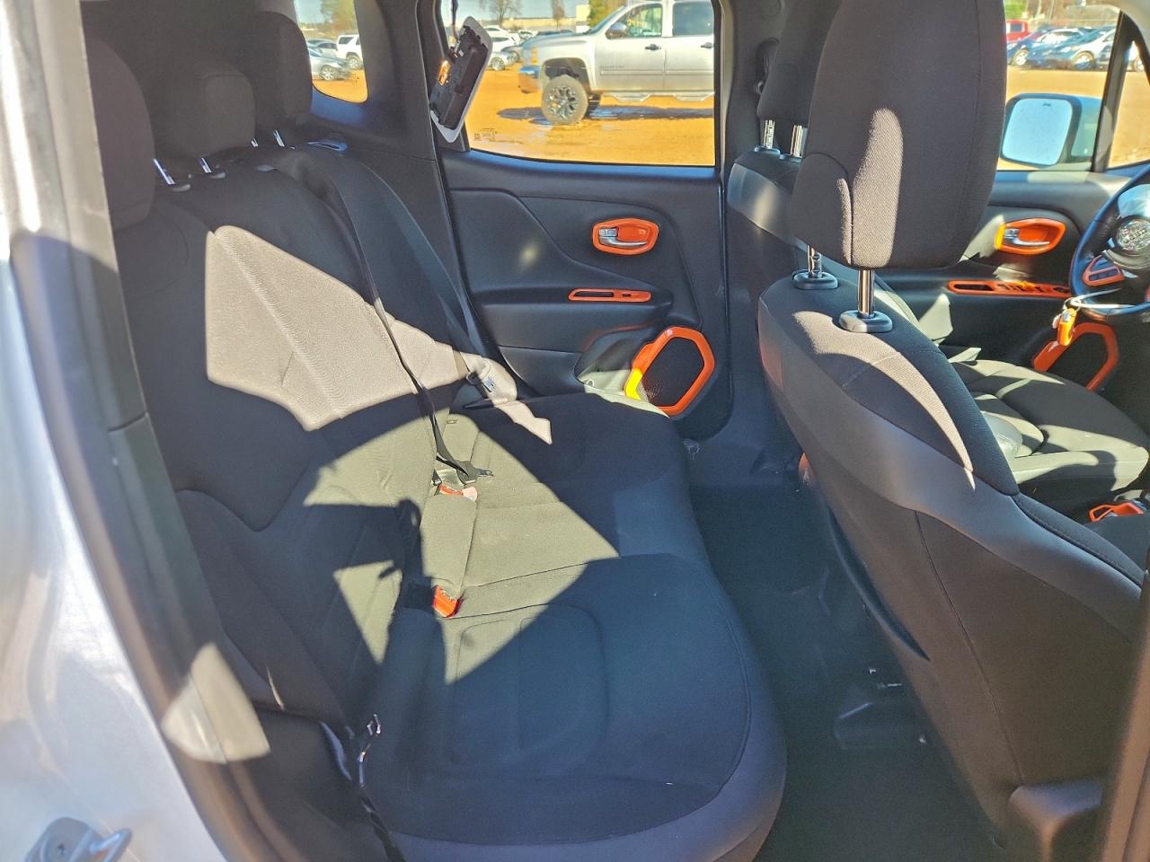 2017 JEEP RENEGADE LATITUDE 4X4