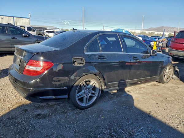 2012 MERCEDES-BENZ C