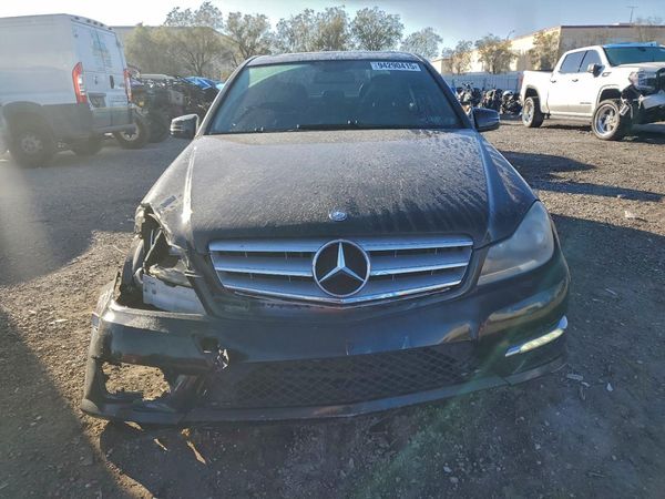 2012 MERCEDES-BENZ C