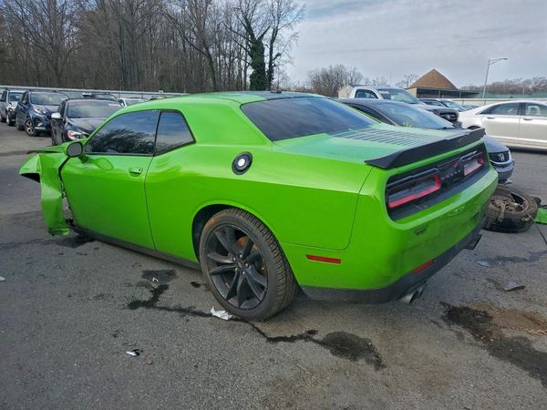 2017 DODGE CHALLENGER SXT