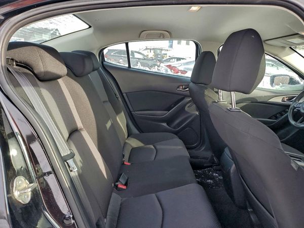 2018 MAZDA 3 Sport