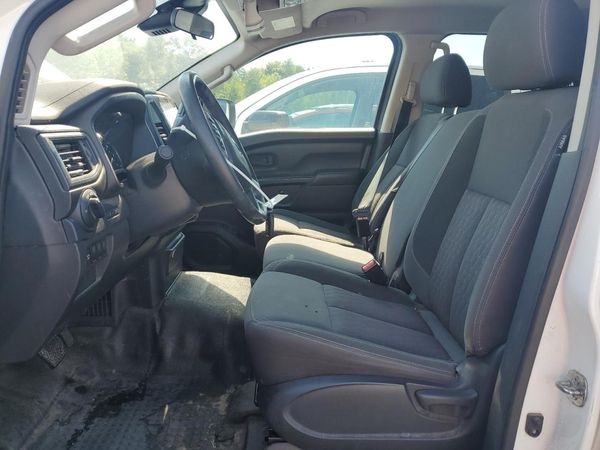 2022 NISSAN TITAN