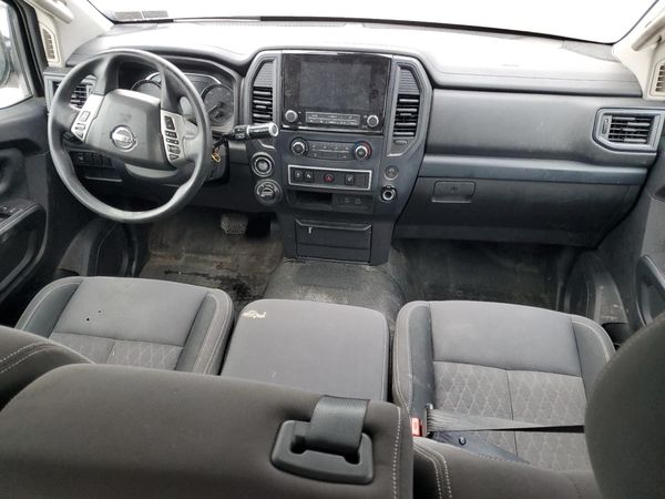 2022 NISSAN TITAN